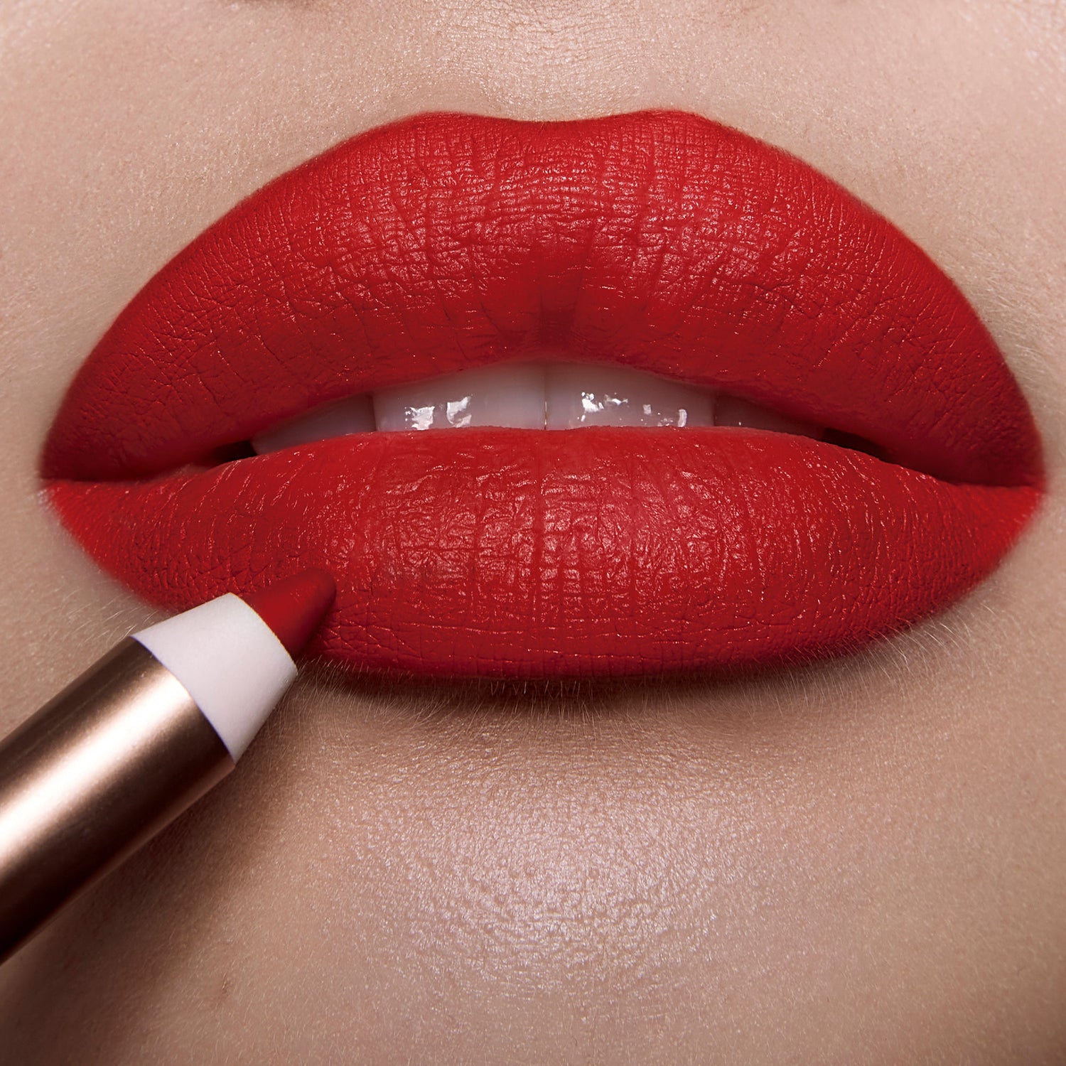 Model image of Charlotte Tilbury Lip Cheat variant: Kiss 'N' Tell