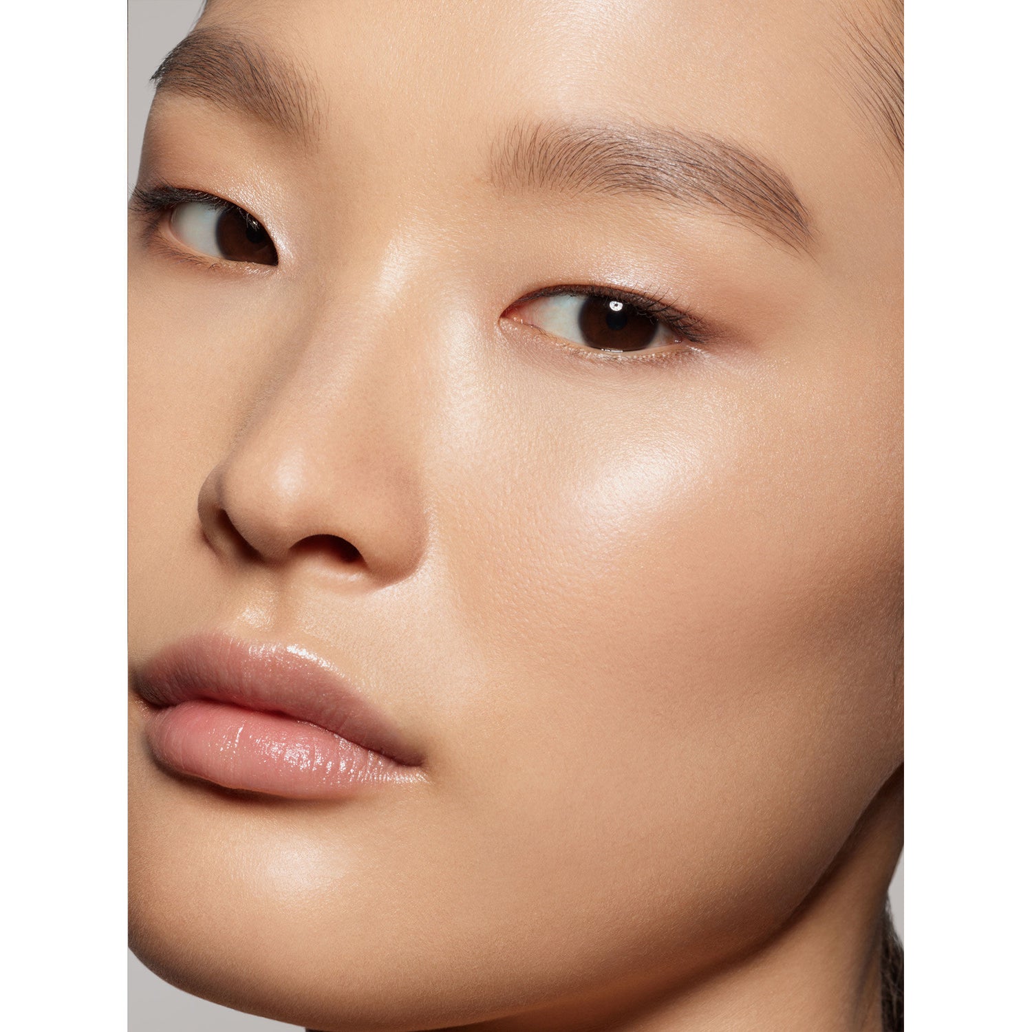 Model image of Pat McGrath Labs Sublime Perfection Full Coverage Concealer variant: LM10