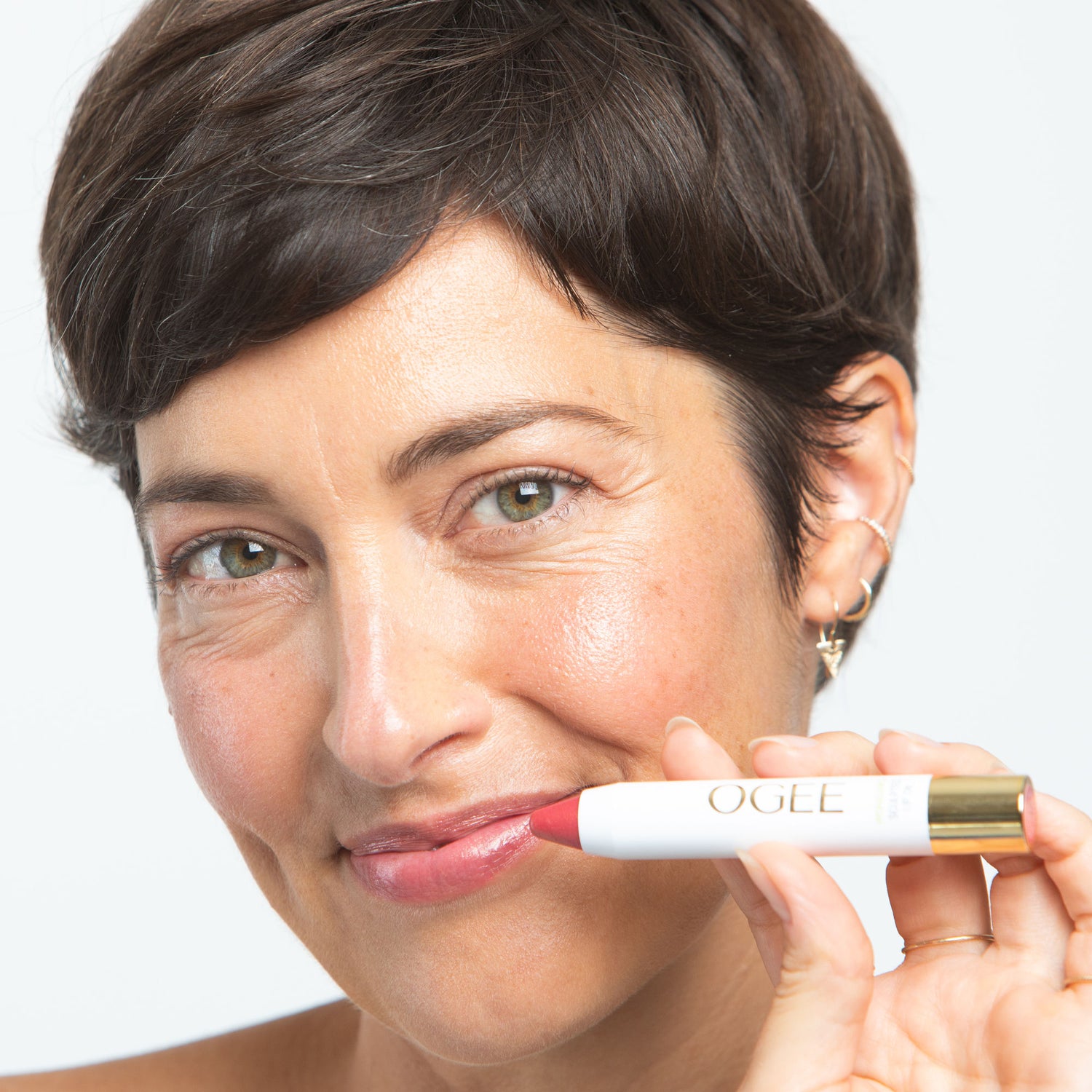 Model image of Ogee Tinted Sculpted Lip Oil variant: Linnea