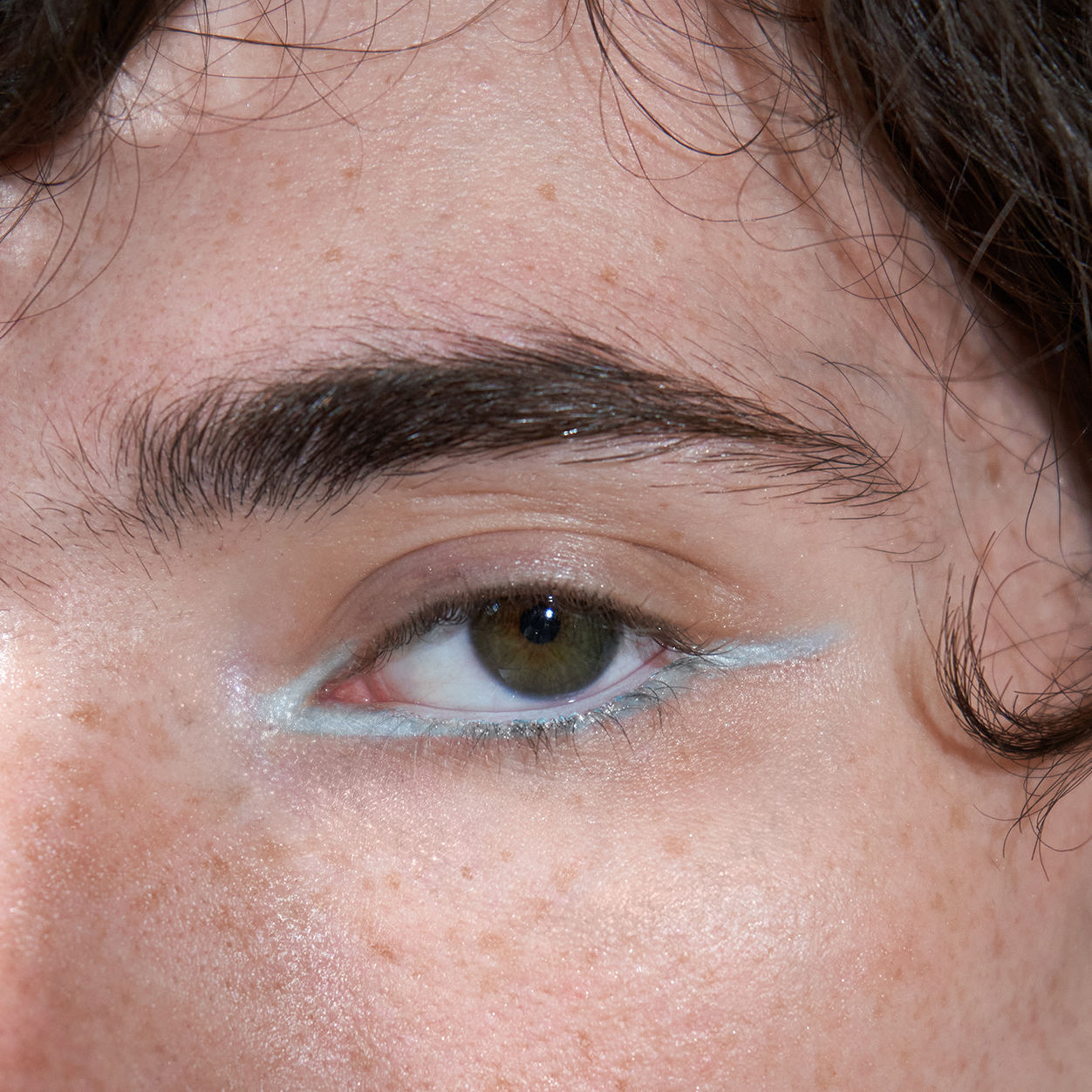 Model image of Neen Side Eye Liner variant: Minty