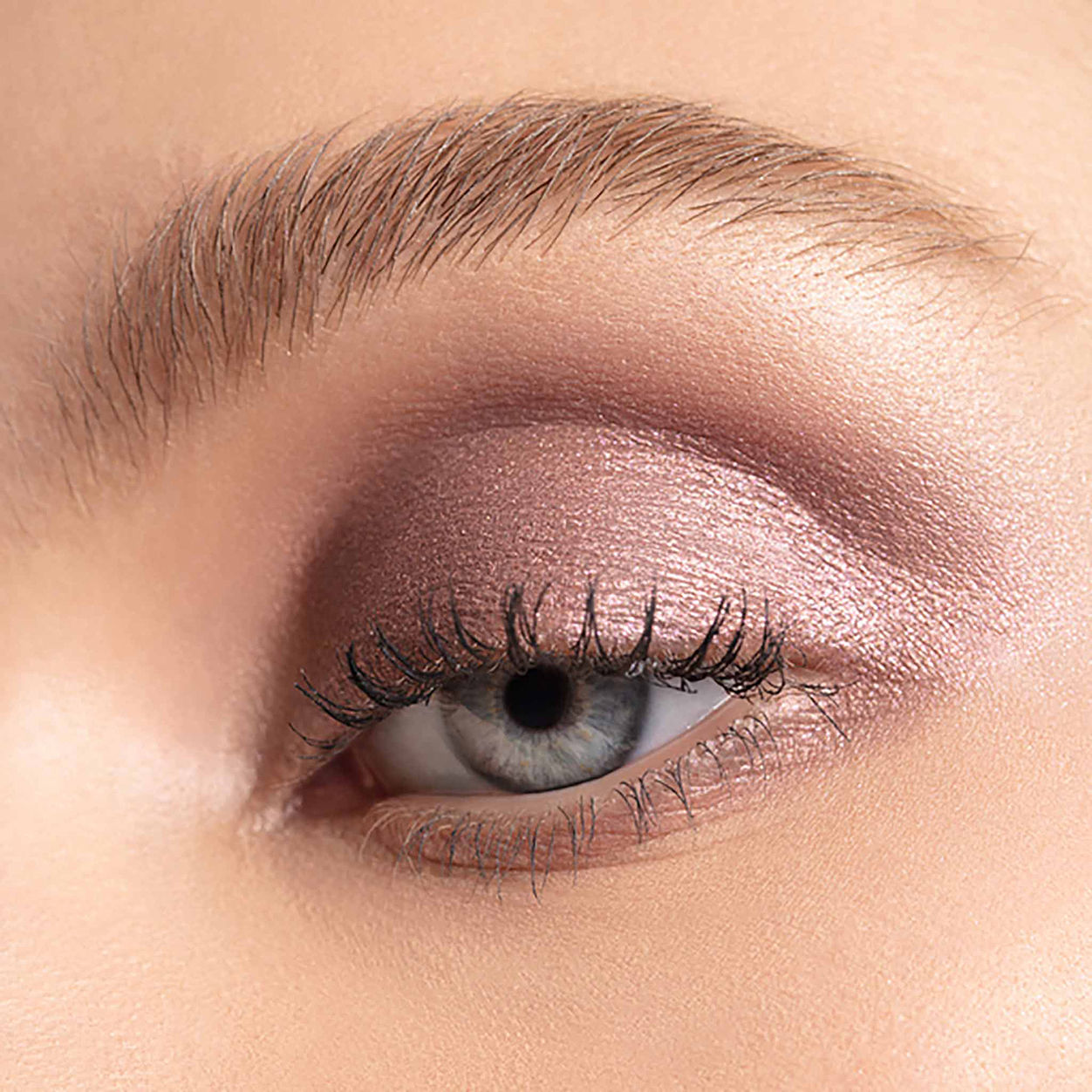 Chantecaille Luminescent Eye Shade – Chantecaille – bluemercury