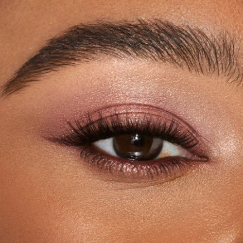 Model image of Charlotte Tilbury  Eyes To Mesmerise variant: Pillow Talk