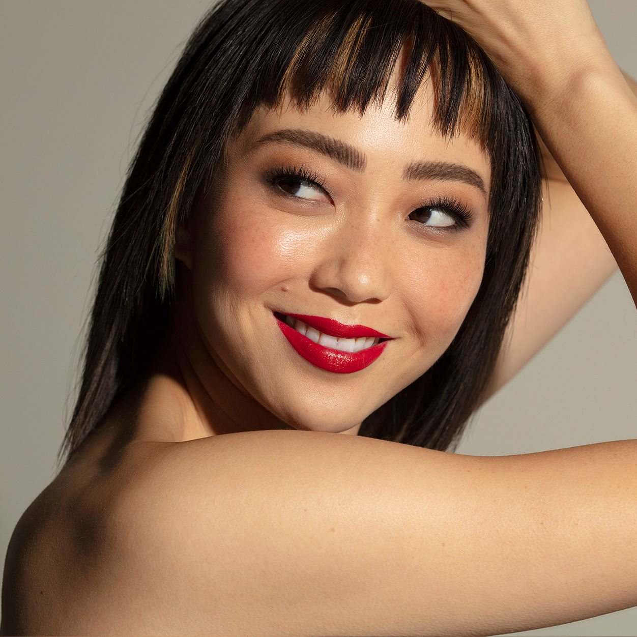 Model image of Valde Reflective Heart variant: Power