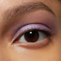Model image of Neen Pretty Shady Pressed Pigment variant: Swirl