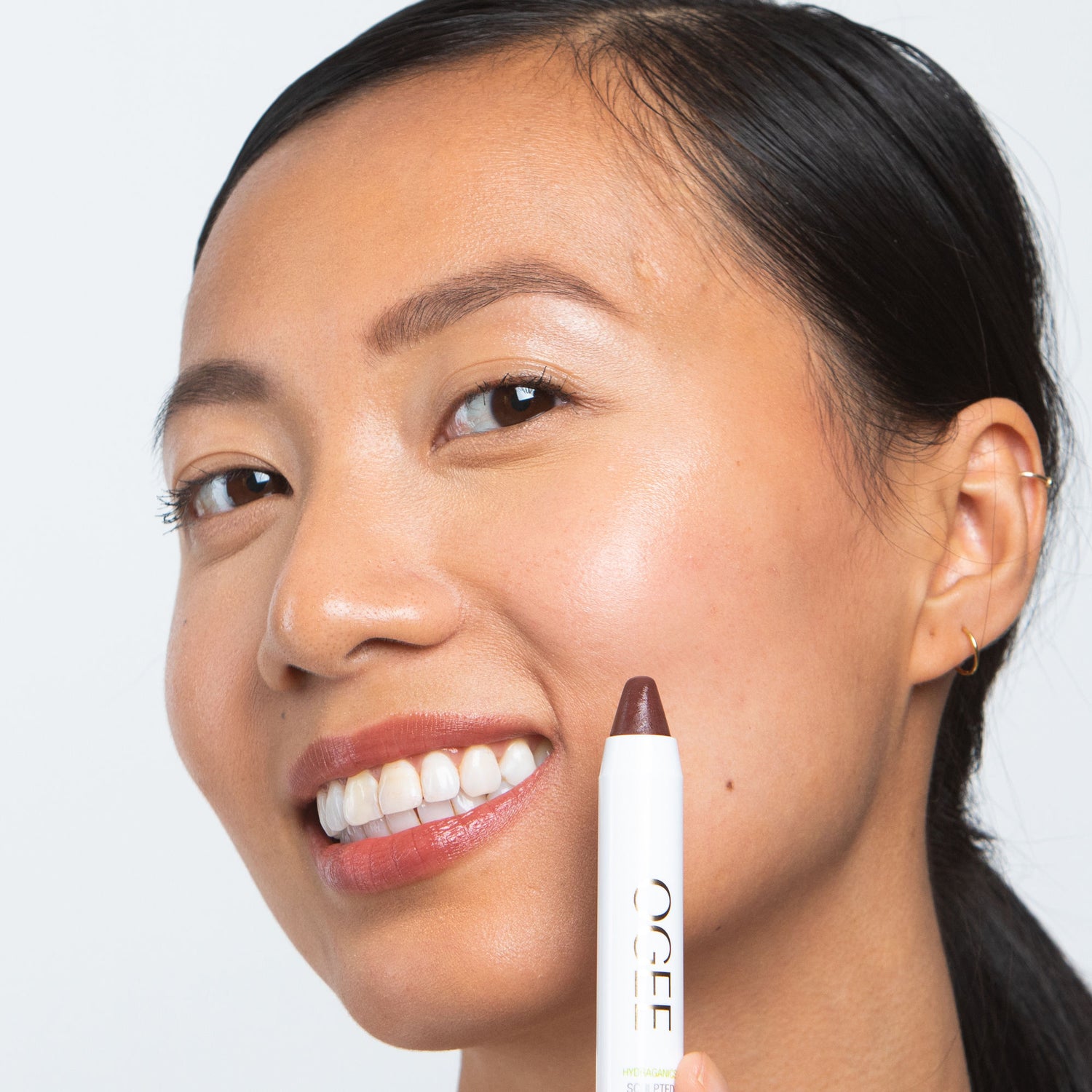 Model image of Ogee Tinted Sculpted Lip Oil variant: Viola