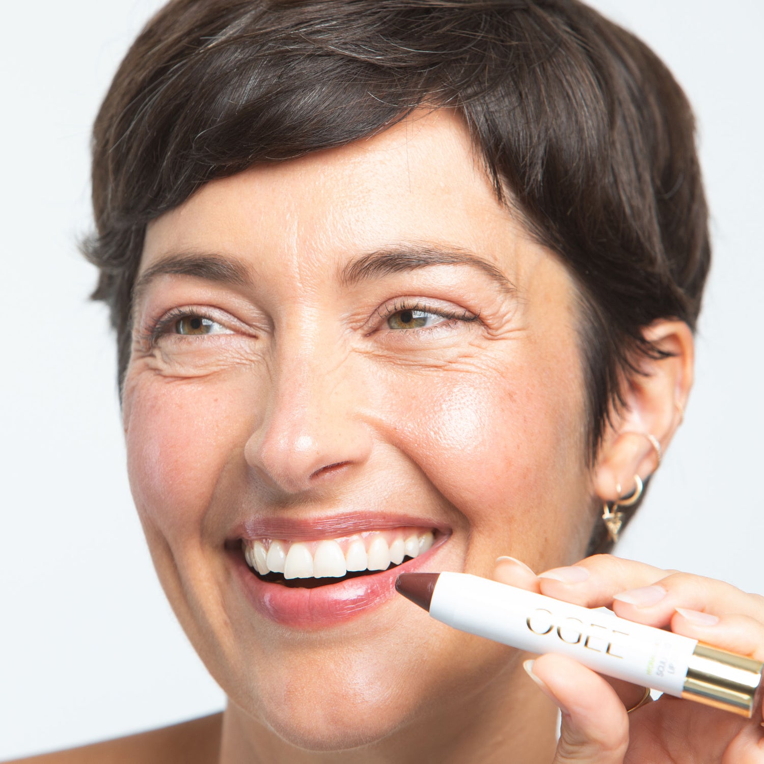 Model image of Ogee Tinted Sculpted Lip Oil variant: Viola