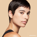 Model image of Bobbi Brown Sheer Finish Pressed Powder variant: Warm Natural