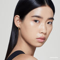 Model image of Bobbi Brown Intensive Serum Foundation SPF 40/30 variant: Warm Sand