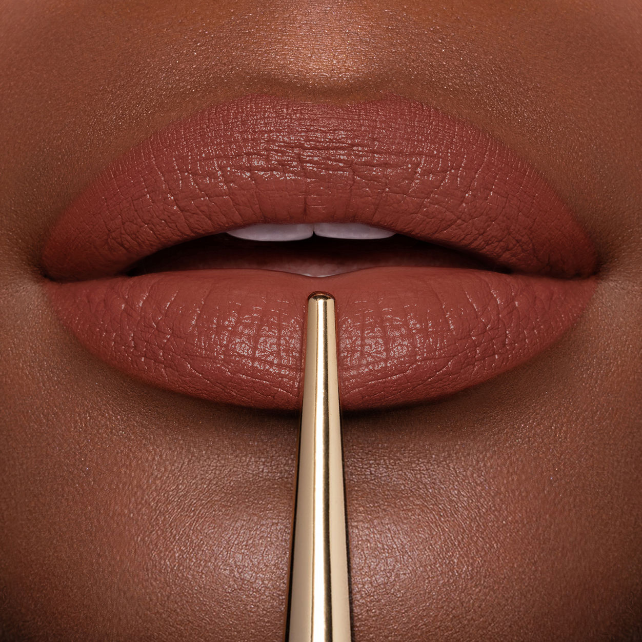 Model image of Hourglass Confession Ultra Slim High Intensity Refillable Lipstick variant: YOU MAKE ME