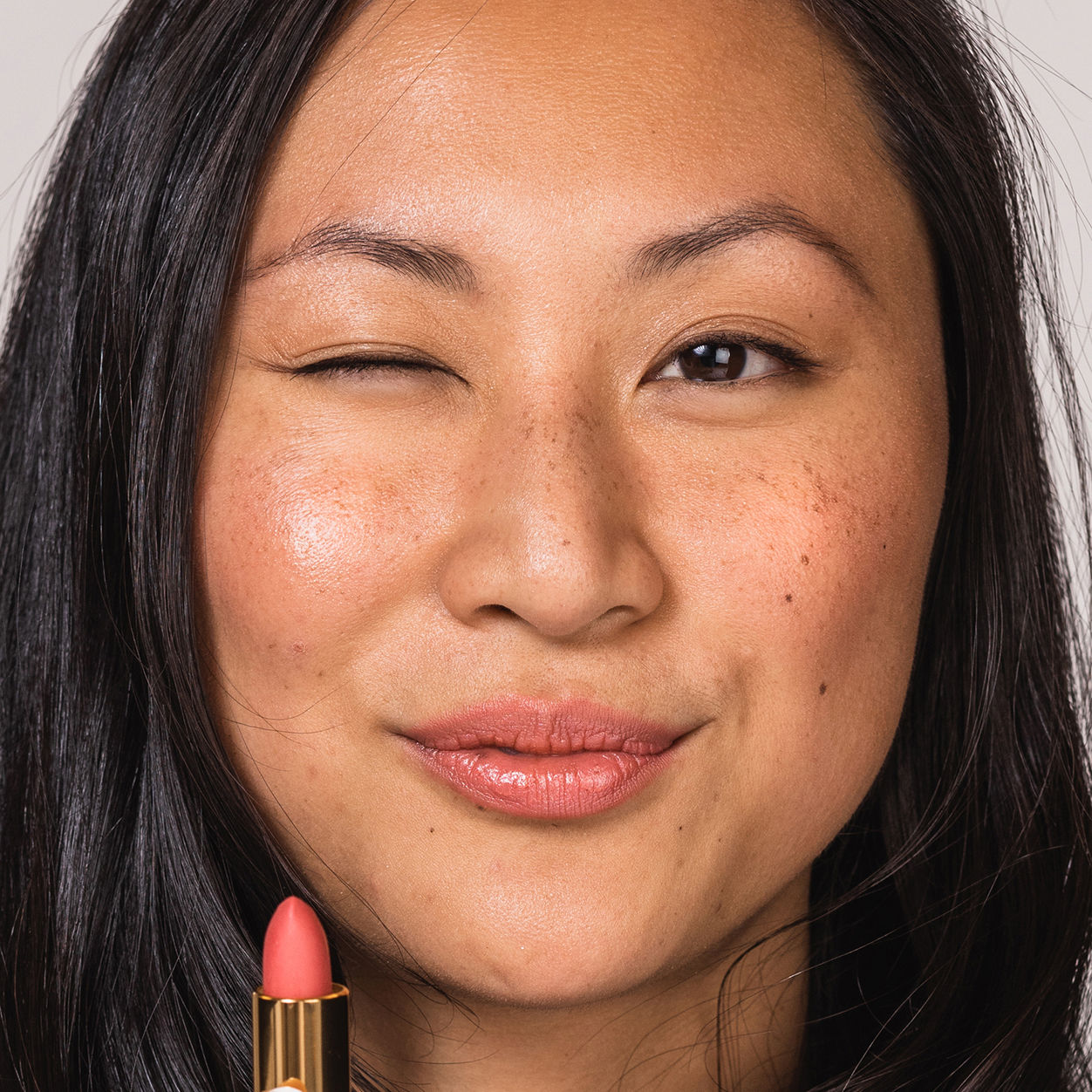 Model image of Ogee Full Bloom Sculpted Lipstick variant: Zuri