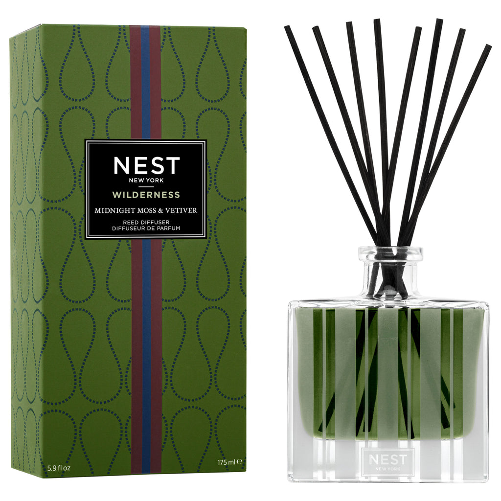 Nest Wilderness Midnight Moss and Vetiver Candle – bluemercury