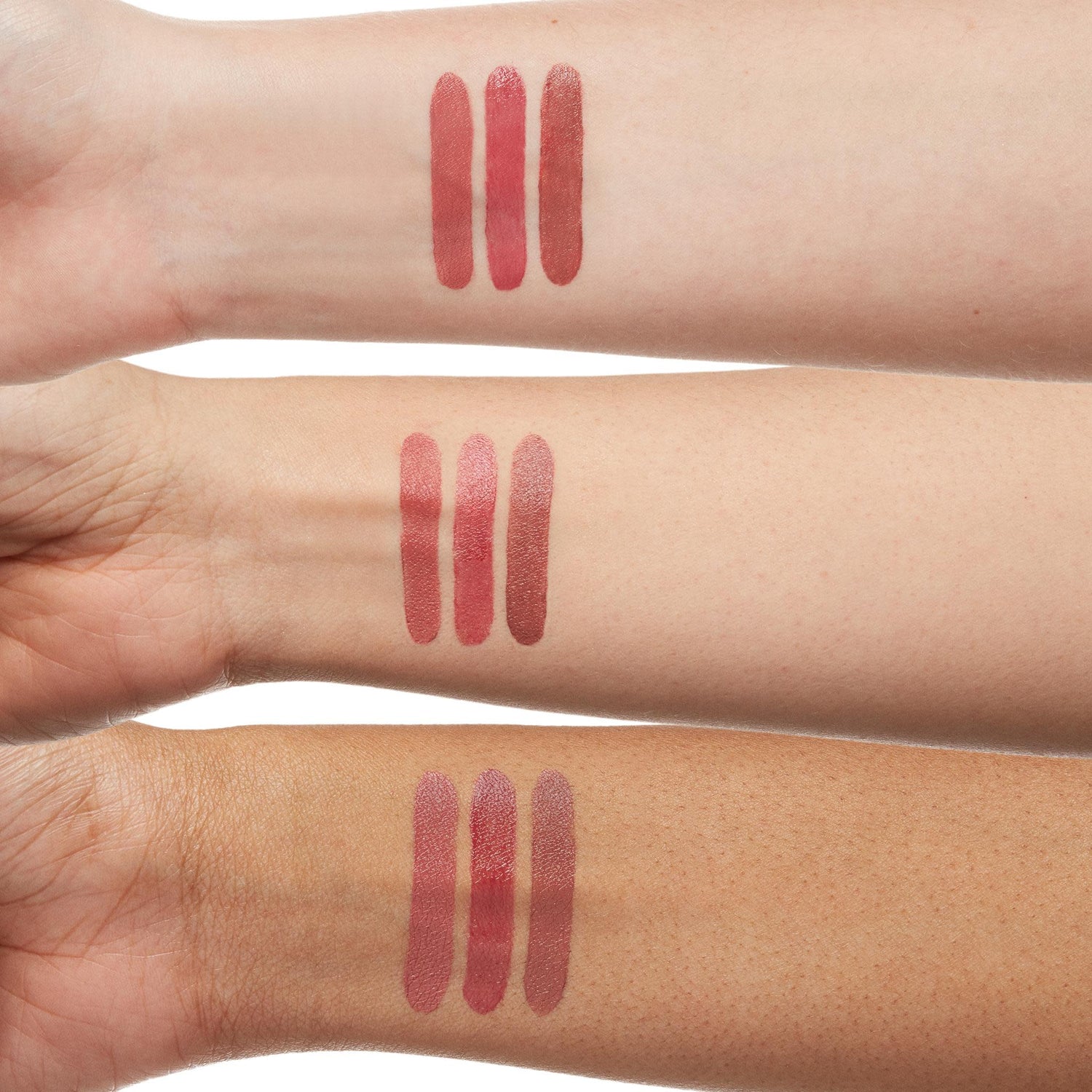 Trish McEvoy Essential Pencil Lip Crayon group swatch image . This product is in the color nude